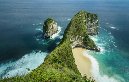 Destinasi Wisata Nusa Penida: Panduan Lengkap untuk Liburan Tak Terlupakan