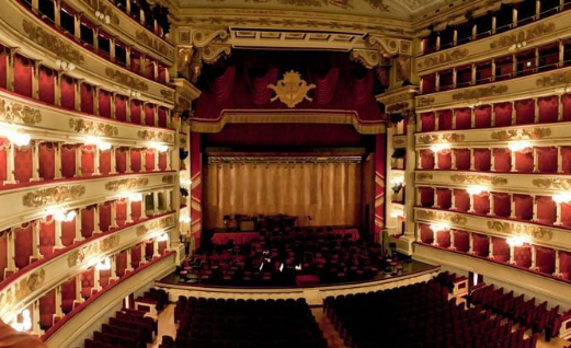 Keindahan La Scala Opera House