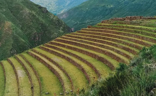 Keindahan Pasar Pisac Peru