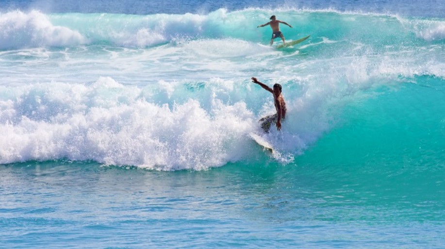 Dreamland Kembangkan Wisata Surfing Eksklusif